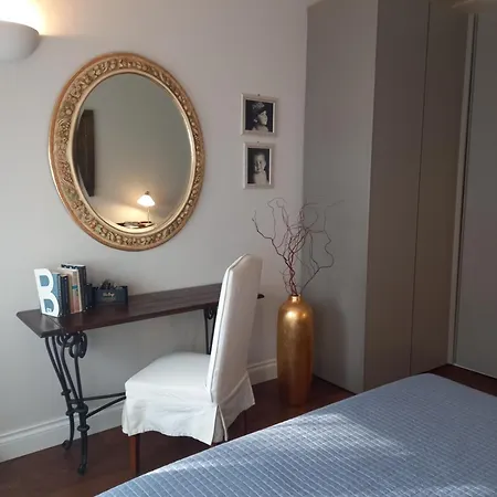 Maison B - Locazione Turistica Affittacamere *